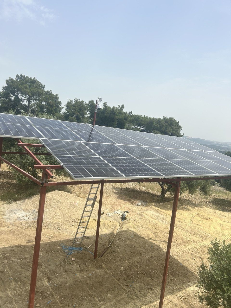 Manisa Saruhanlı'de kurulan 5.5 HP güneş enerjili sulama sistemi
