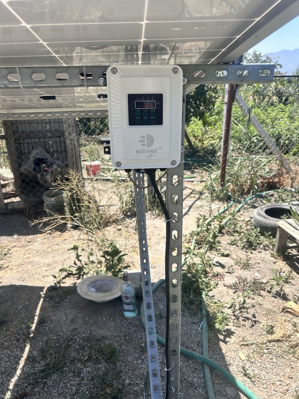 İzmir Foça'de kurulan DC Pompa güneş enerjili sulama sistemi
