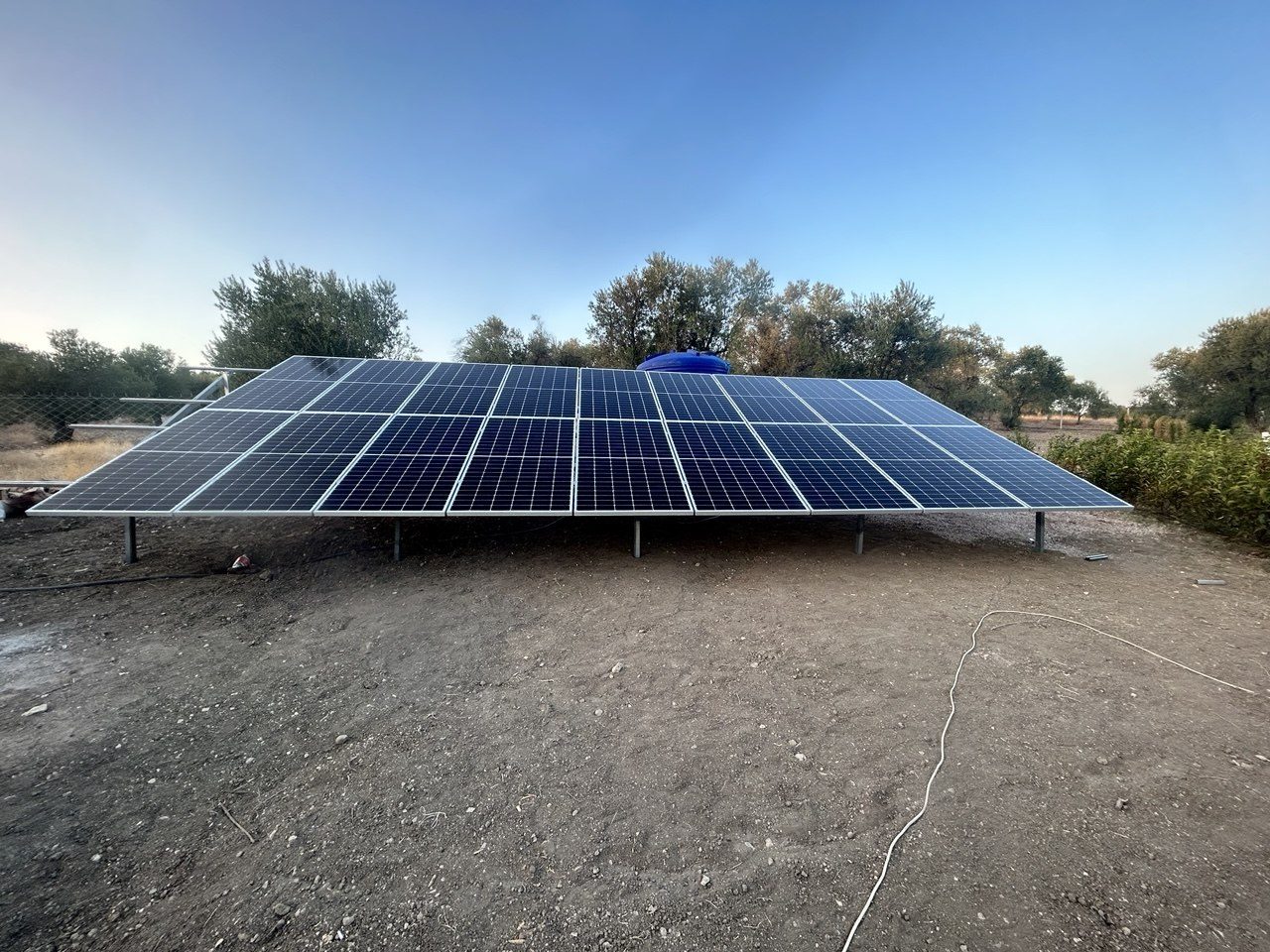 Manisa Muradiye'de kurulan off-grid güneş enerjisi sistemi